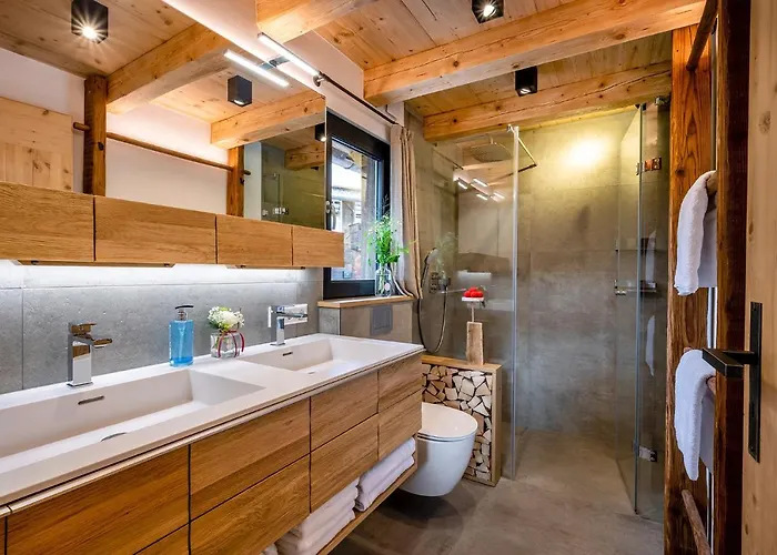 Scheune Anni * 구타흐